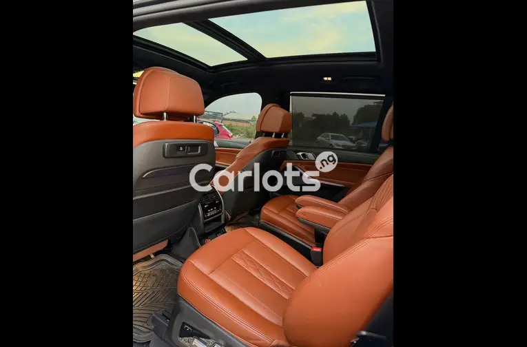 2021 BMW X7 M50i - 4/7