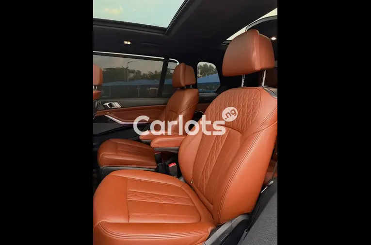 2021 BMW X7 M50i - 5/7