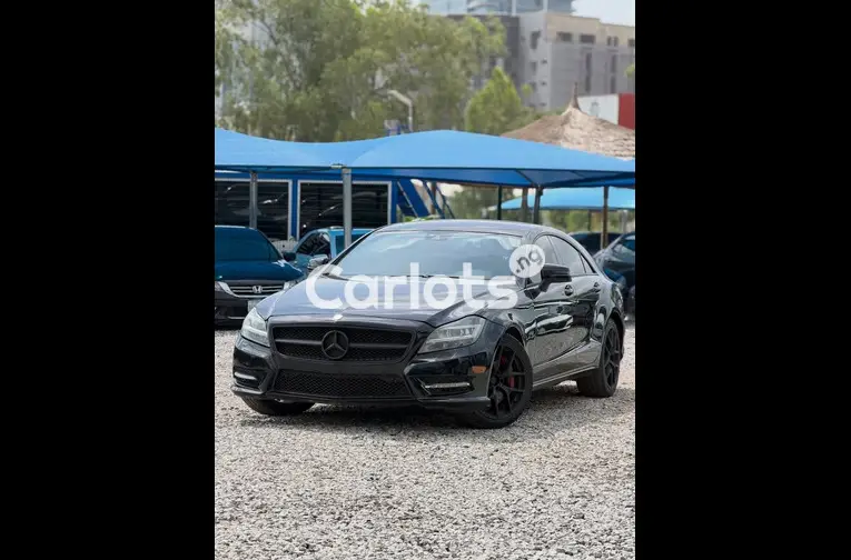 Foreign Used 2013 Mercedes CLS 550 - 1/6