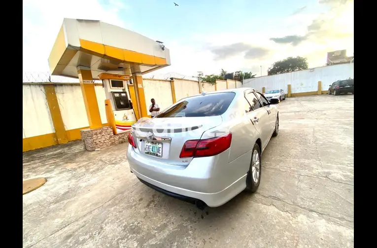 2008 Toyota Camry spider - 2/6