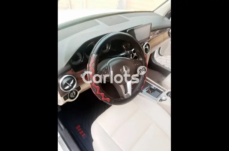 Mercedes Benz GLK350 2014 - 5/7