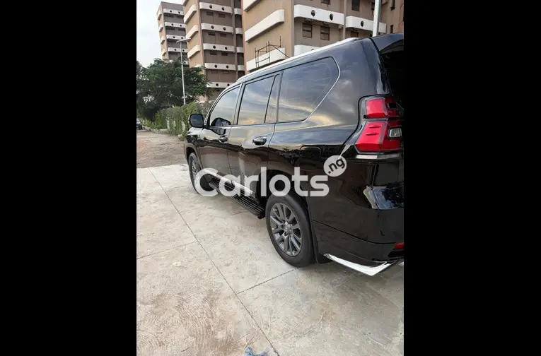 BRAND NEW 2023 TOYOTA LAND CRUISER PRADO TX.L - 5/7