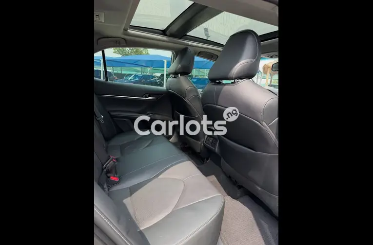 Foreign Used 2021 Toyota Camry - 5/6