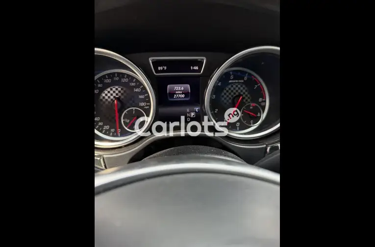 Clean 2019 Mercedes Benz GLE 43 AMG - 5/7