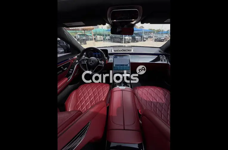 2022 Mercedes Benz S580 - 2/7