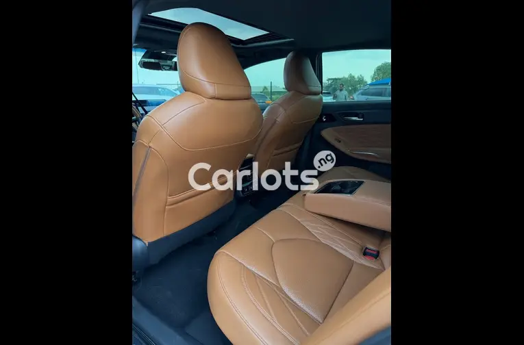 2019 Toyota Avalon hybrid - 5/7