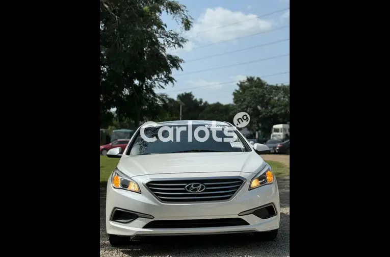 NEW ENTRY FOREIGN USED 2016 HYUNDAI SONATA