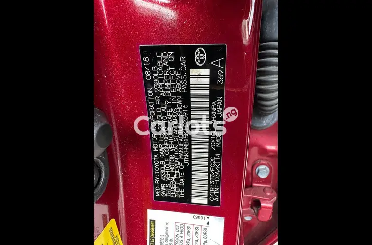 NEW ARRIVAL FOREIGN USED 2019 TOYOTA C-HR - 4/7