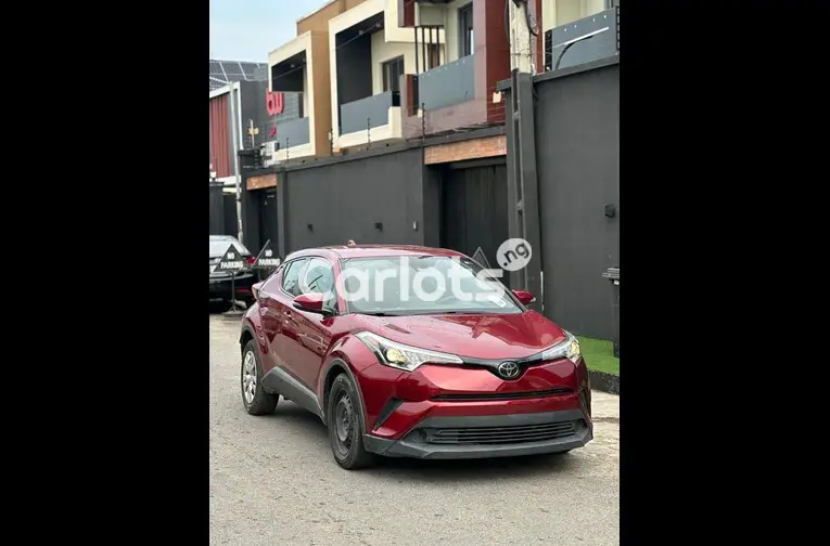 NEW ARRIVAL FOREIGN USED 2019 TOYOTA C-HR - 5/7