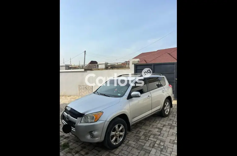 FIRST BODY KEYLESS 2010 TOYOTA RAV4 - 1/6