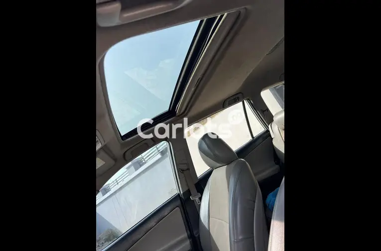 FIRST BODY KEYLESS 2010 TOYOTA RAV4 - 4/6