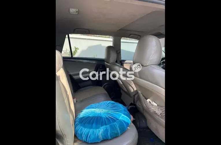 FIRST BODY KEYLESS 2010 TOYOTA RAV4 - 5/6