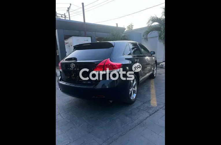 2011 Venza Full option & accident free - 4/6