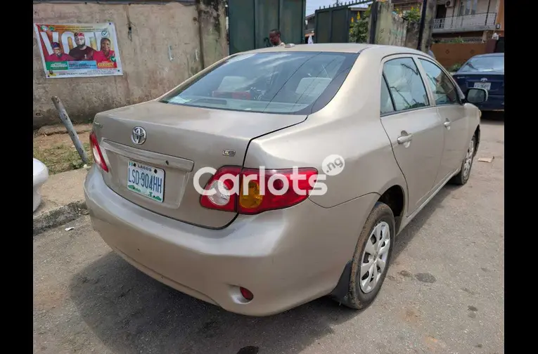 Toyota Corolla 2009