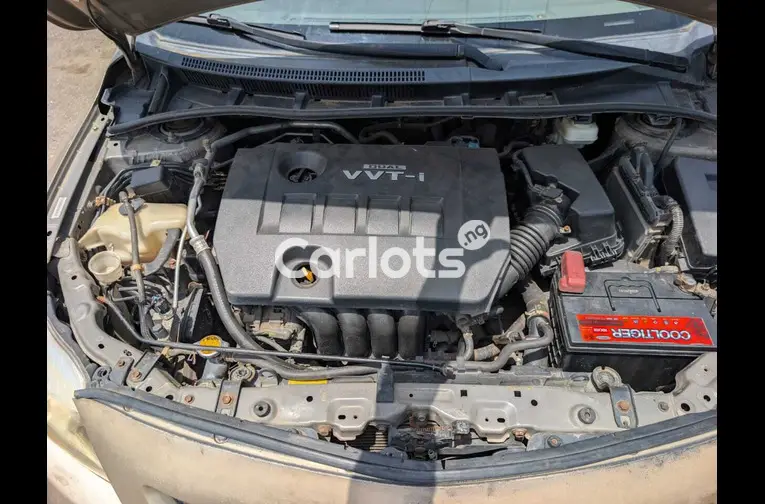 Toyota Corolla 2009 - 5/7