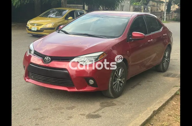 2014 TOYOTA COROLLA SE - 7/7