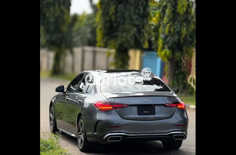 FOREIGN USED 2023 MERCEDES BENZ C300 AMG TRIM - 6/7