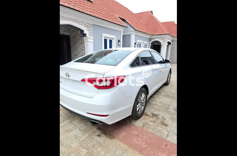 Clean Hyundai Sonata 2015 - 3/7
