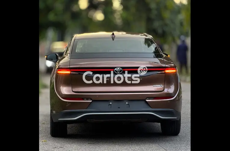 BRAND NEW 2025 TOYOTA CROWN HYBRID - 6/6