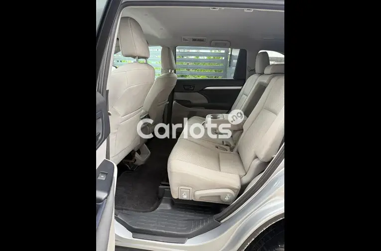 FOREIGN USED 2015 UPGRADED TO 2018 TOYOTA HIGHLANDER LE AWD V6 - 3/7