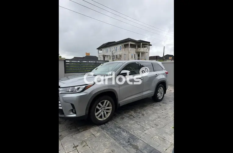 FOREIGN USED 2015 UPGRADED TO 2018 TOYOTA HIGHLANDER LE AWD V6 - 6/7