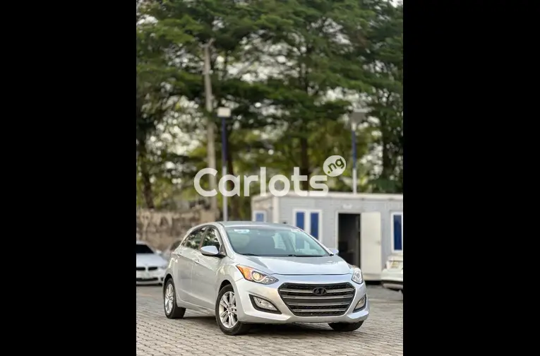 2013 HYUNDAI ELANTRA G T - 1/7