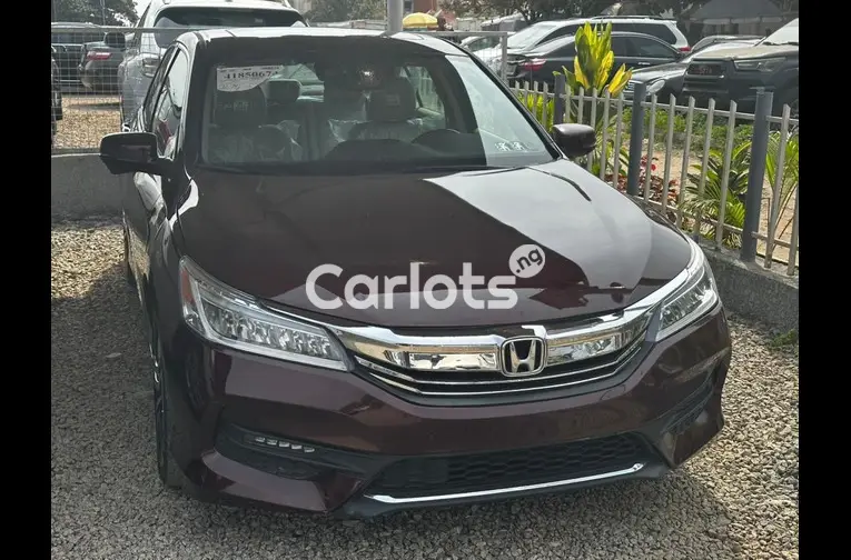 2017 HONDA ACCORD TOURING - 1/7