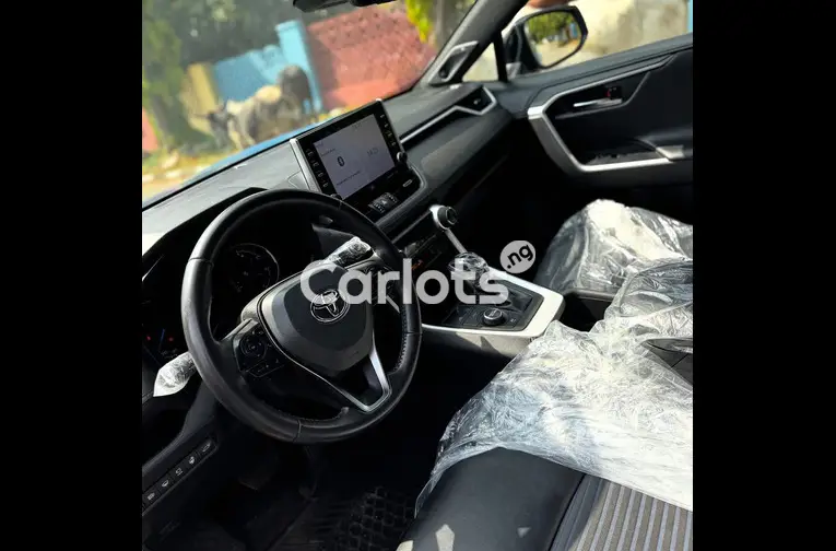 FOREIGN USED 2022 TOYOTA RAV4 XSE HYBRID - 3/7
