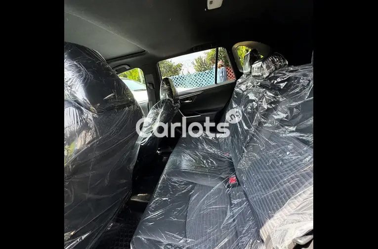 FOREIGN USED 2022 TOYOTA RAV4 XSE HYBRID - 5/7