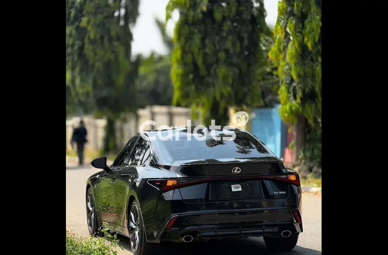 FOREIGN USED 2023 LEXUS IS350 - 6/7