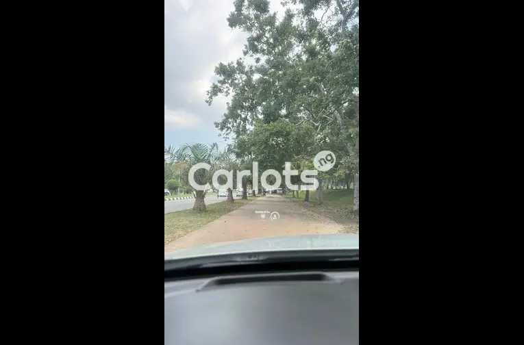 2017 MERCEDES C300 (KEYLESS) - 6/7