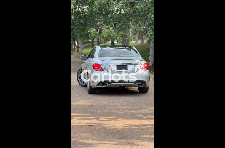 2017 MERCEDES C300 (KEYLESS) - 7/7