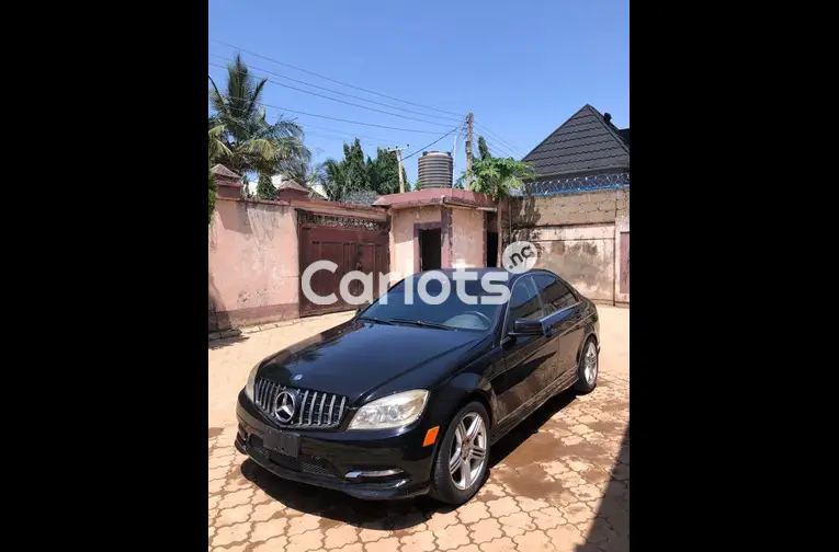 FIRST BODY 2008 MERCEDES BENZ C300 - 1/5