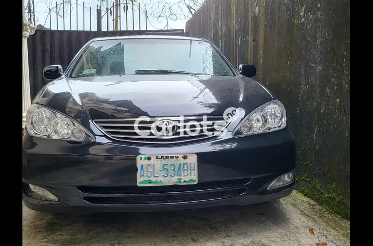 Used Toyota Camry 2004