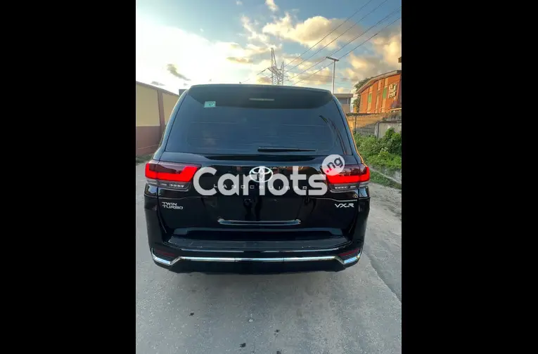 Toyota Land Cruiser 2012 - 3/7