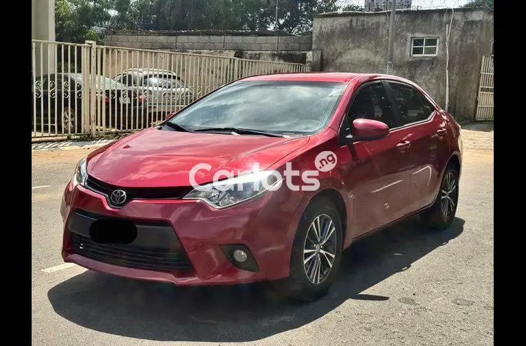 FOREIGN USED 2014 TOYOTA COROLLA LE - 2/7