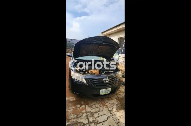 2008 Toyota Camry - 2/4