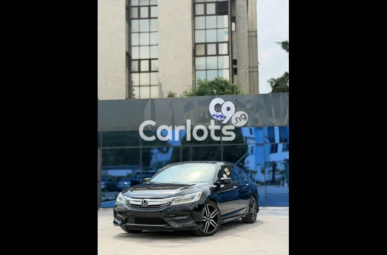 Foreign used 2016 Honda Accord V6 Touring - 5/6