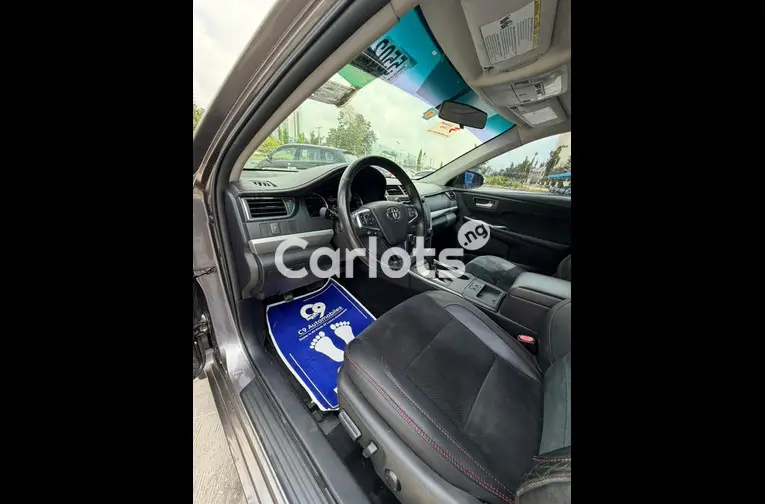 Foreign used 2015 Toyota Camry XSE key - 6/6