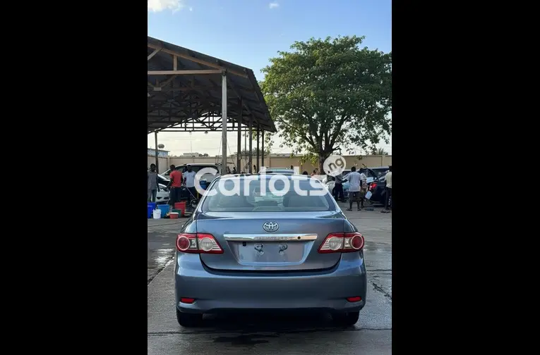 2010 TOYOTA COROLLA LE - 7/7