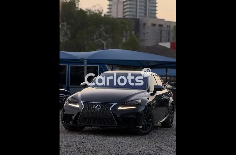 2015 LEXUS IS250 - 1/7