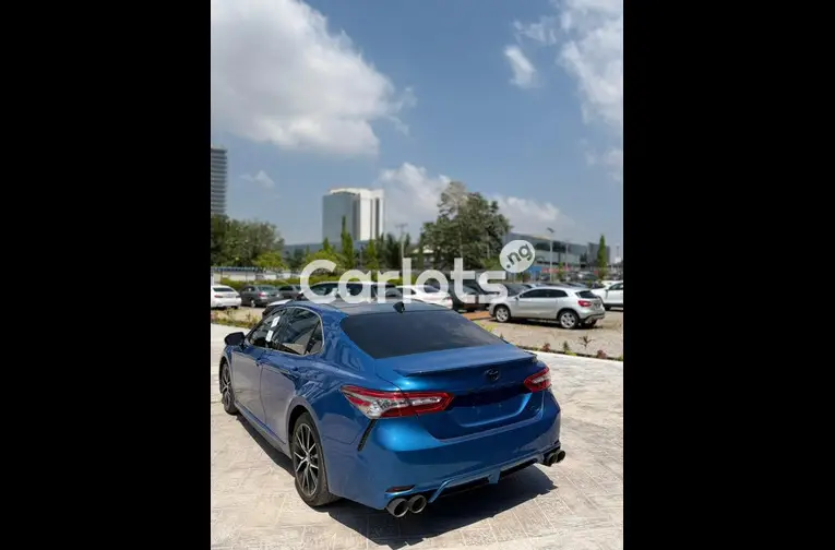 Foreign used 2019 Toyota Camry XSE