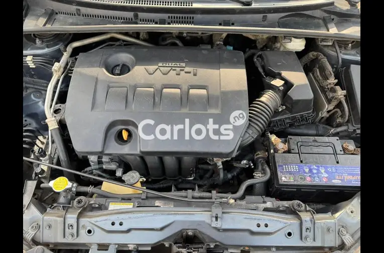 2015 TOYOTA COROLLA ( S ) - 2/7