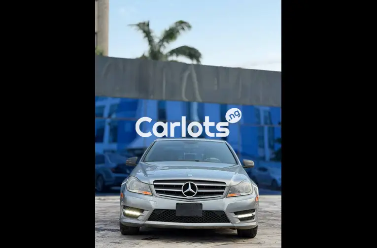 Unregistered Mercedes Benz C300 2013 model - 1/4