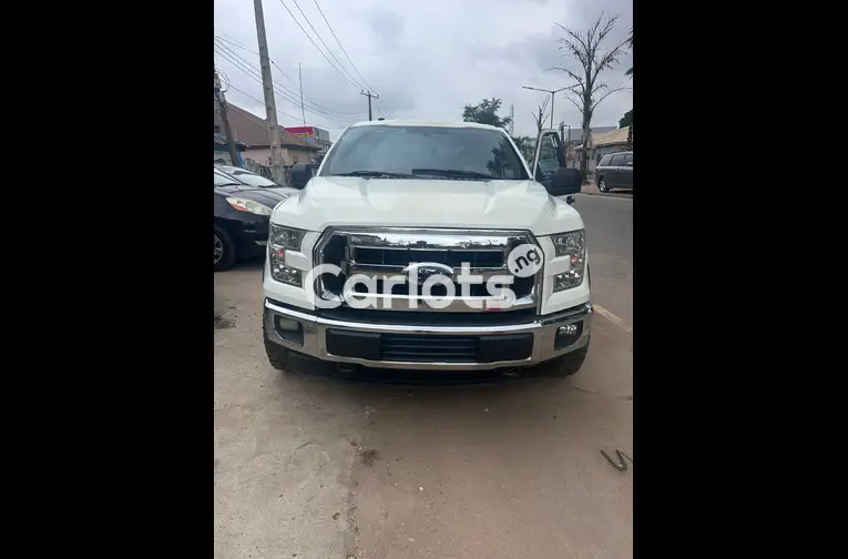 2018 Ford F-150 XLT 4x2 SuperCrew - 1/7