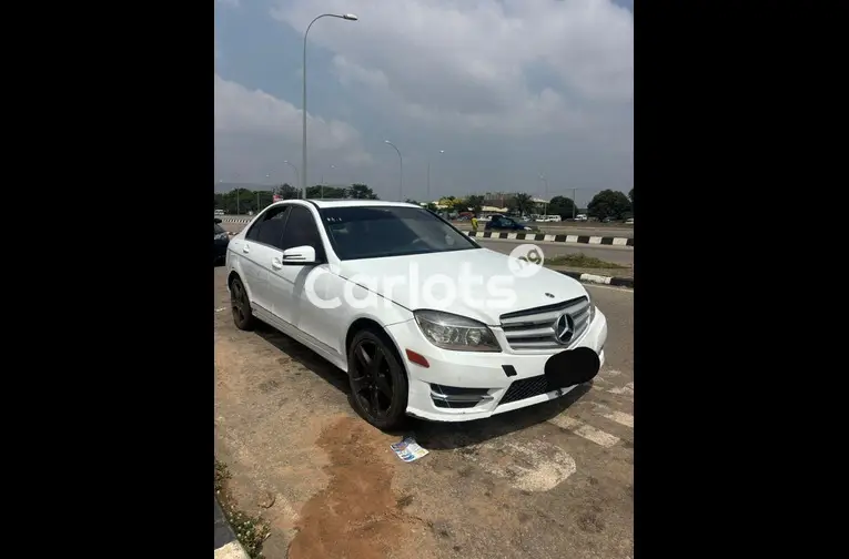 2009 MERCEDES BENZ C300 - 1/6