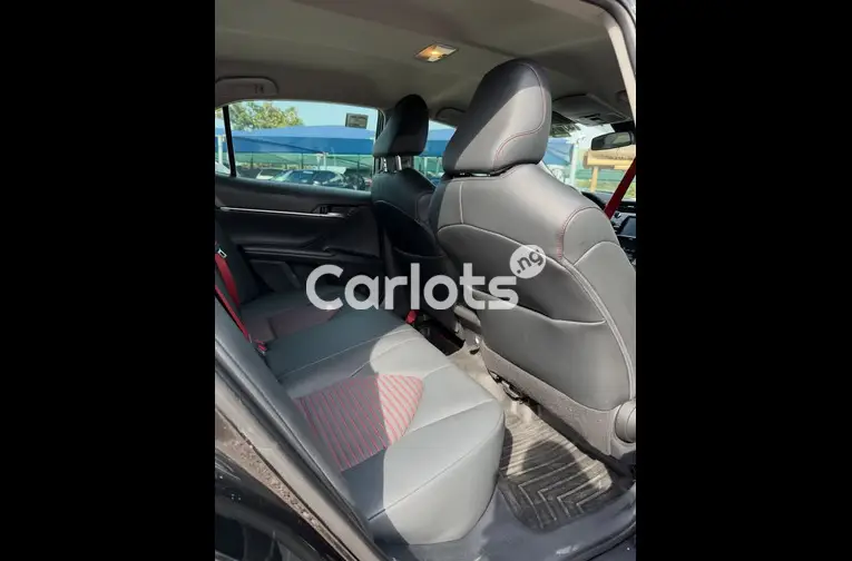 2021 TOYOTA CAMRY TRD - 4/6