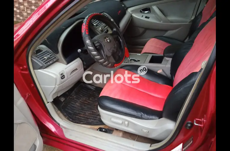 Very sharp Toyota Voltron 2008 model LE - 5/5