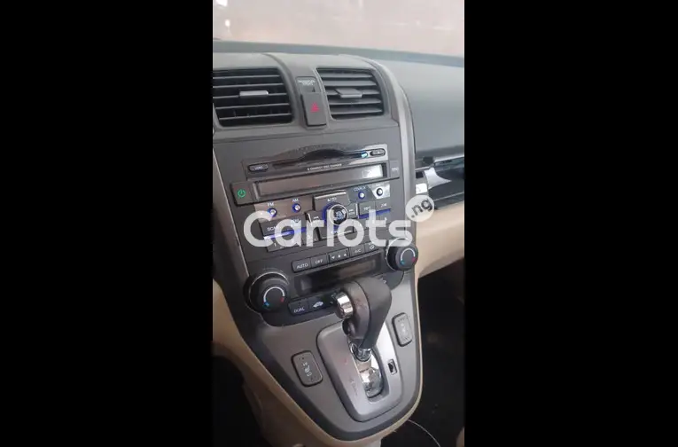 Clean Tokunbo 2011 Honda CR-V EXL 4WD - 3/4