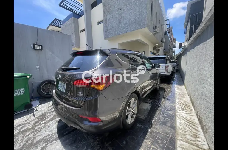 2016 Hyundai Santa Fe - 7/7